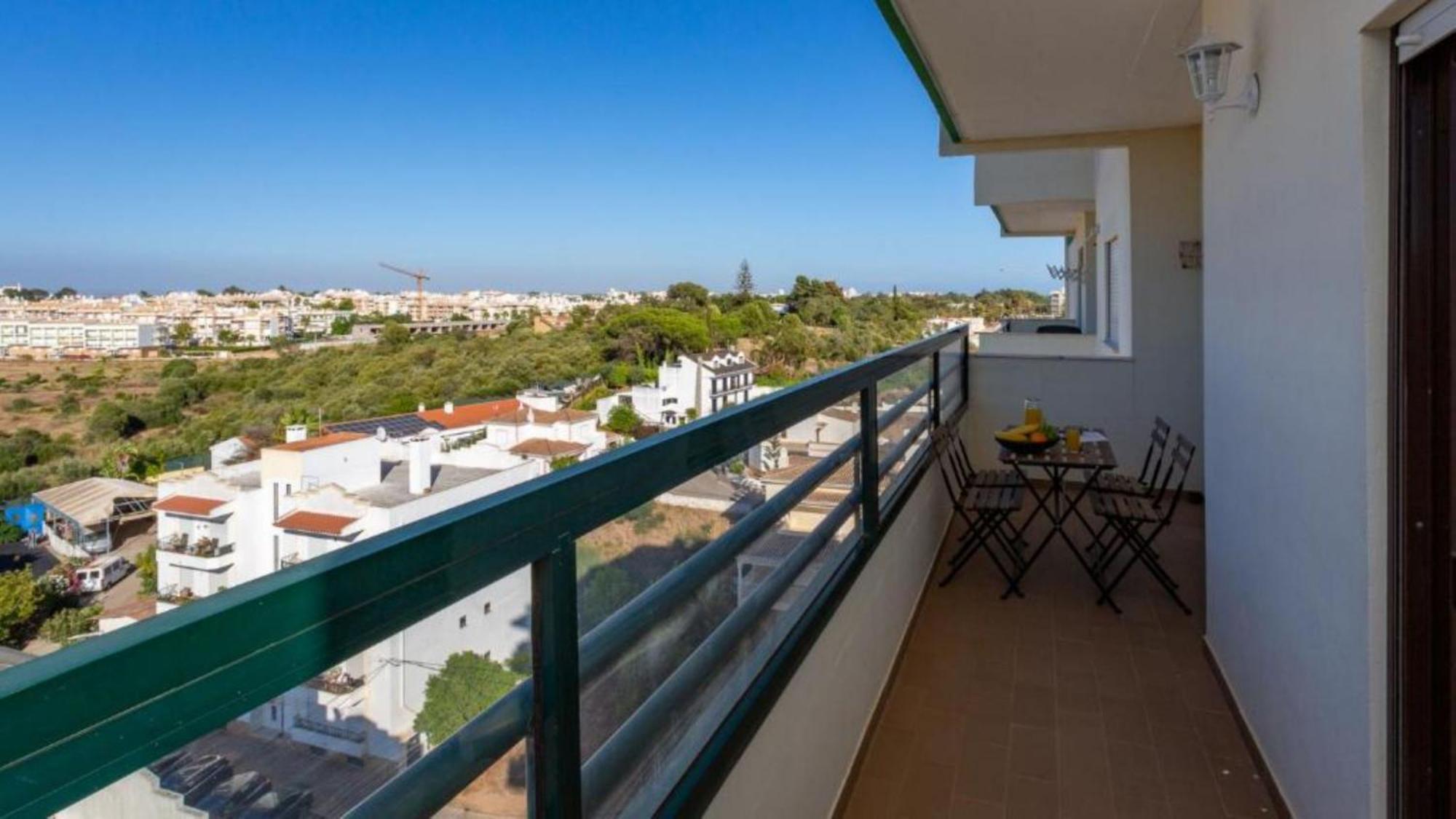 Alvor 2 Bedrooms Balcony Flat Exterior photo